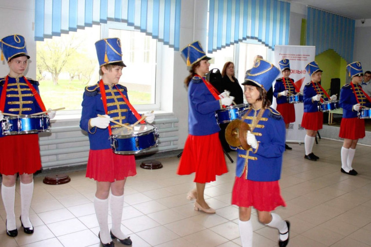 В Илюшинской школе сегодня прошел муниципальный этап Всероссийской военно-патриотической игры &quot;Зарница 2.0&quot;.
